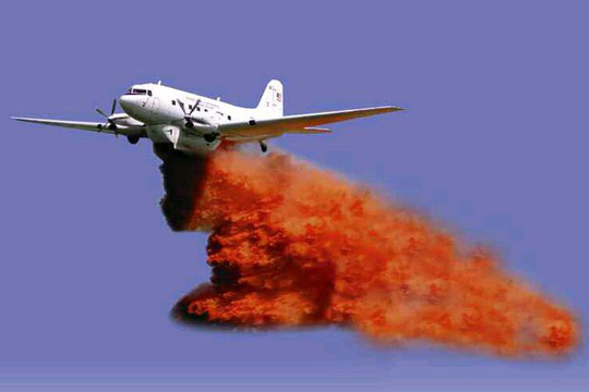 Th&aacute;i[-]Lan[-]bắn[-]ph&aacute;o[-]nước,[-]tung[-]m&aacute;y[-]bay[-]l&agrave;m[-]mưa[-]nh&acirc;n[-]tạo